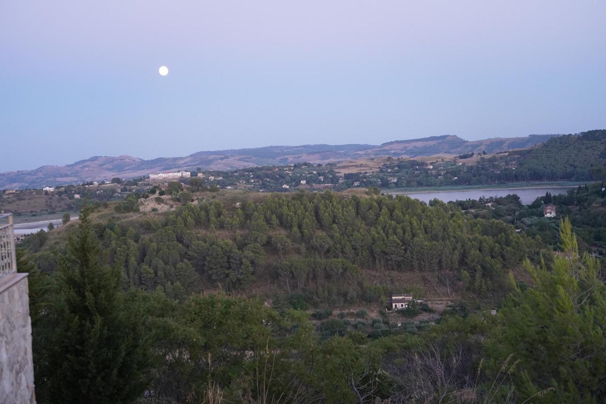 Enna Villa Del Sole E Delle Stelle المظهر الخارجي الصورة